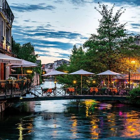 Appartement Isle Sur La Sorgue LʼIsle-sur-la-Sorgue Dış mekan fotoğraf