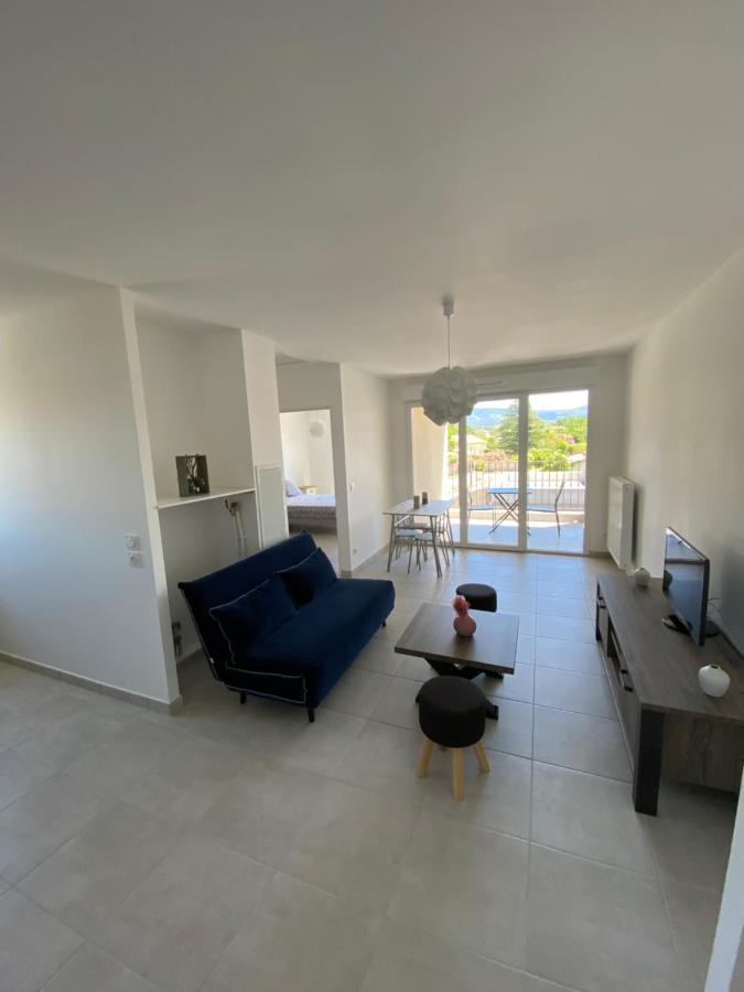 Appartement Isle Sur La Sorgue LʼIsle-sur-la-Sorgue Dış mekan fotoğraf